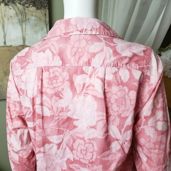 LL Bean Floral Blouse - Picture 5 of 9